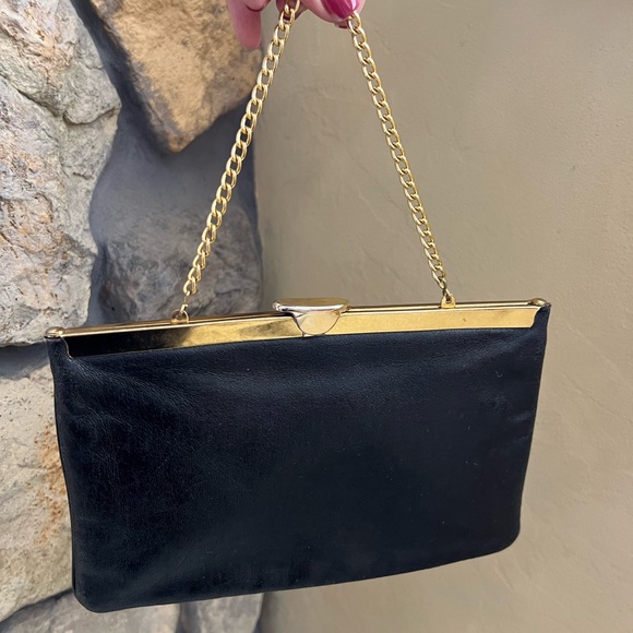 Harry Levine 1960’s Vintage Leather handbag with gold chain strap - Picture 4 of 13